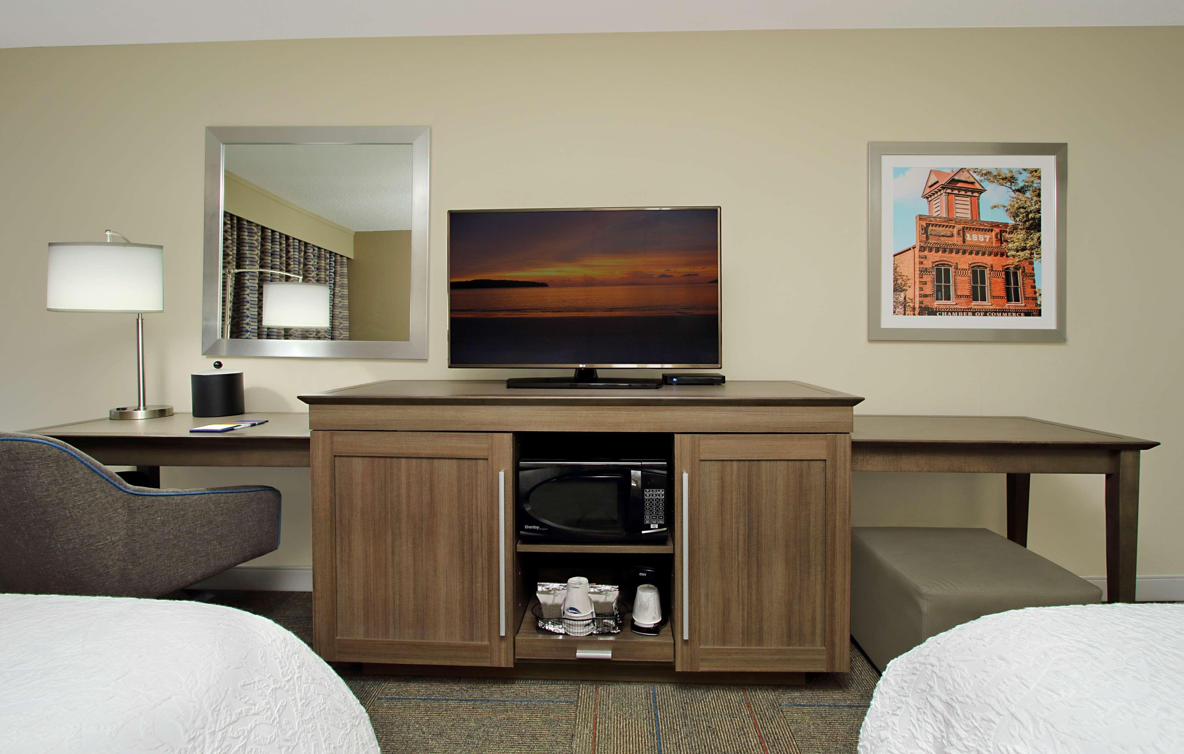 Hampton Inn Медісон Екстер'єр фото