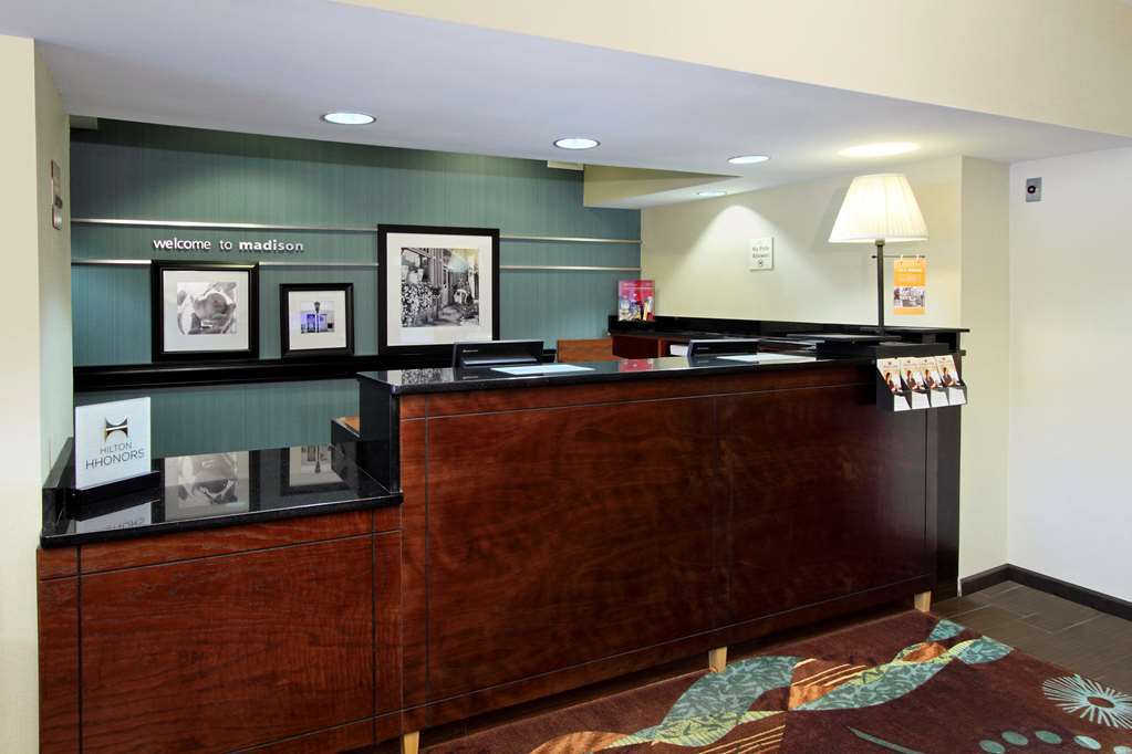 Hampton Inn Медісон Інтер'єр фото